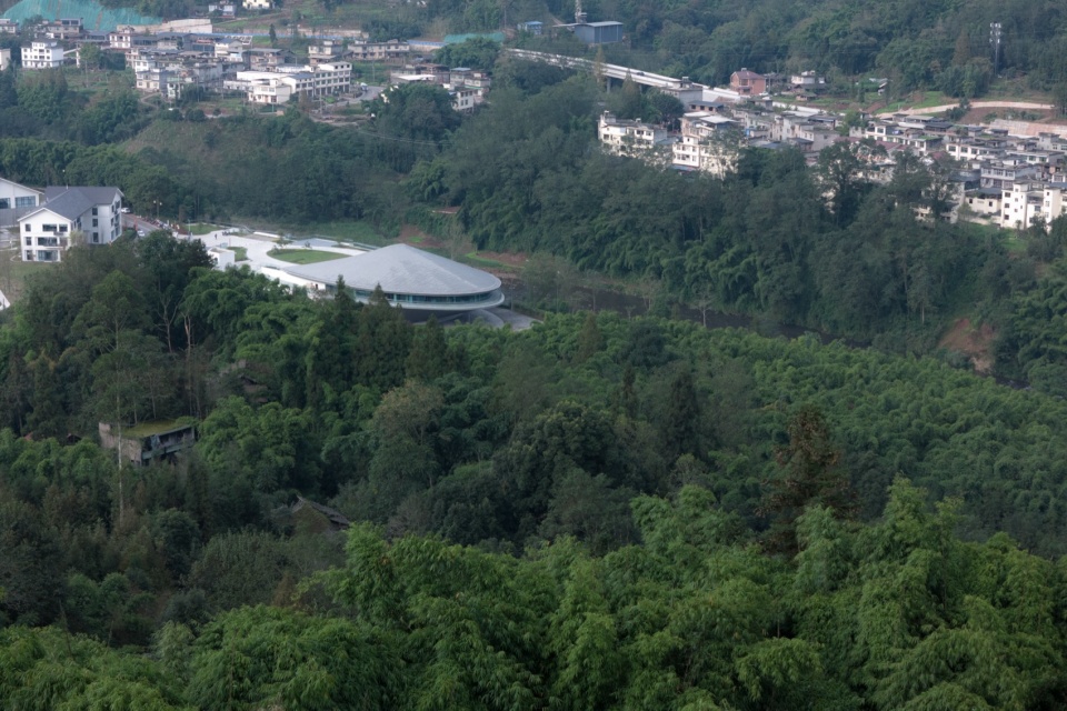 Zhou gong Mountain Nans hui ge Hot Spring Hotel Conference Center in Yaan Sichuan