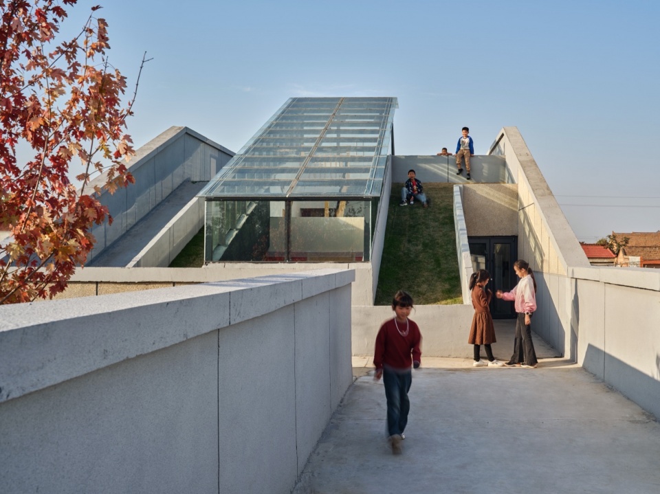 weinan qiaoma village cultural center by xjdsjy