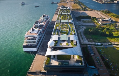 启德邮轮码头，香港 / Foster + Partners