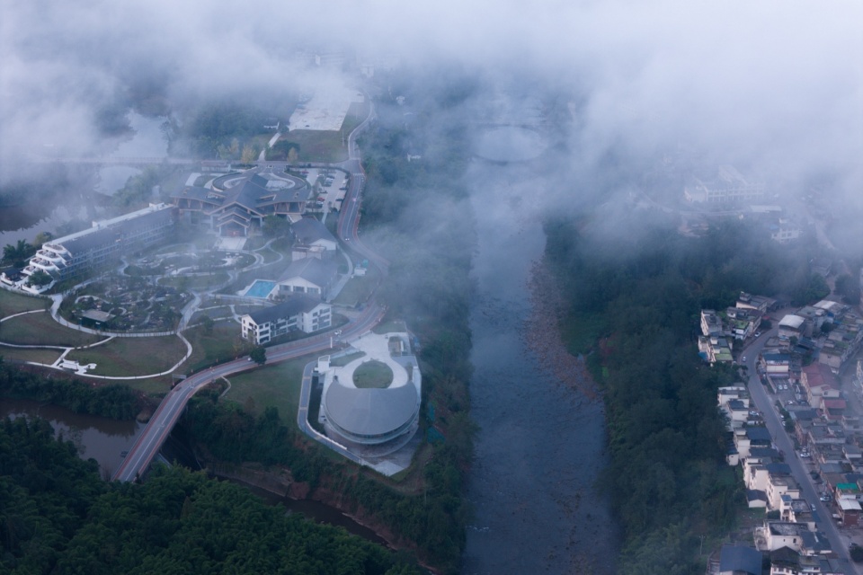 Zhou gong Mountain Nans hui ge Hot Spring Hotel Conference Center in Yaan Sichuan