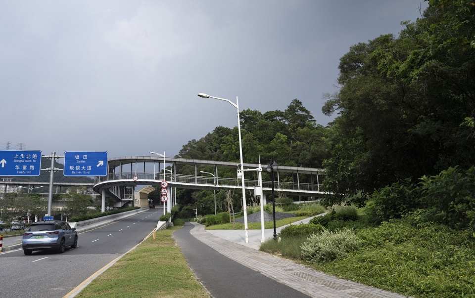 design of the north entrance of bijiashan park by ace design