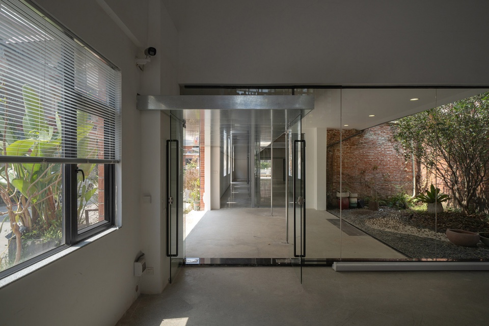 zuotan silkworm house renovation by atelier waterside
