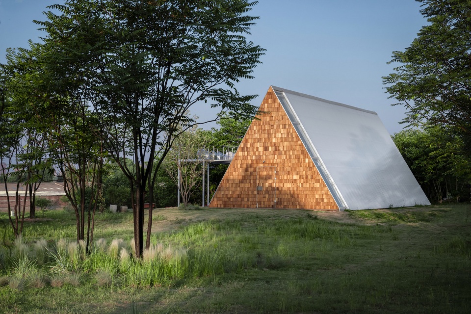 zhichang coffee by mos wood stone design