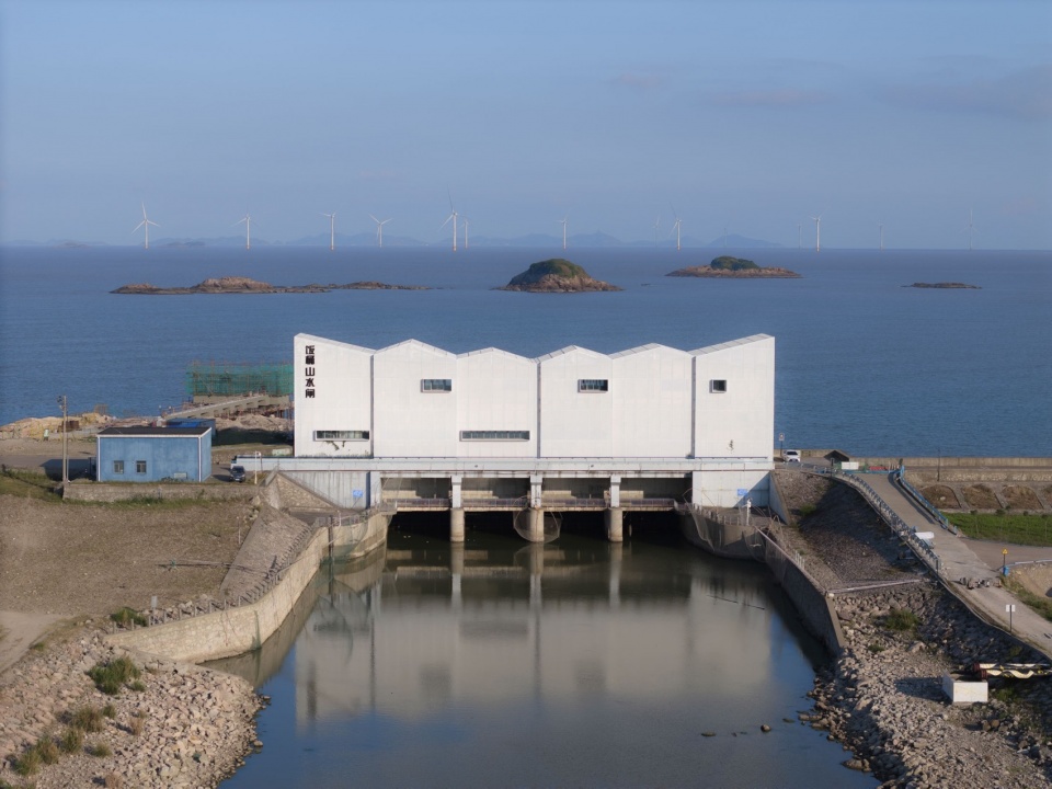 Renovation of Xiangshan Sluice Gate