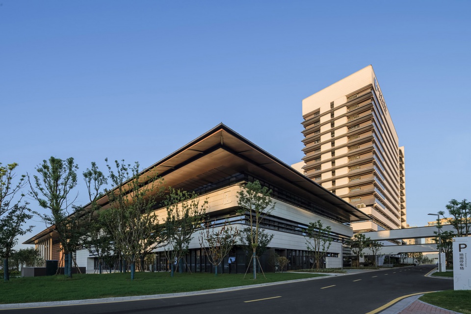 jiangyin new chinese medicine hospital by jiangsu provincial zhongrui east china design
