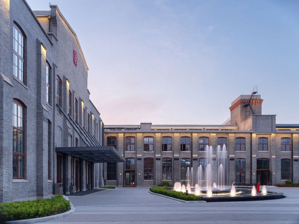 歙州 The Renewal of the Former Ewo Cotton Mills at No. 670