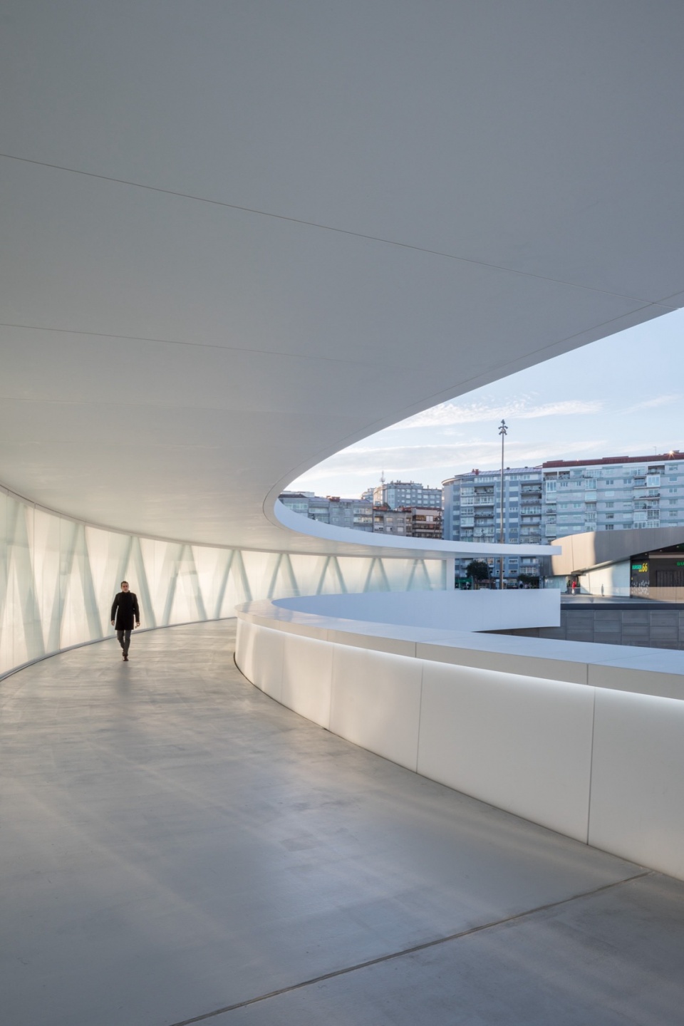 HALO by AM2 Arquitectos Arenas Asociados NOARQ