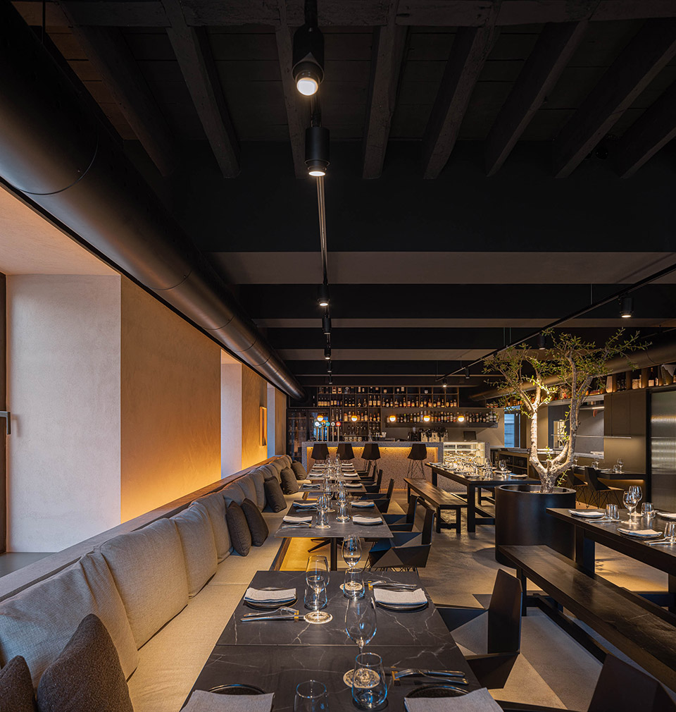 mercantel restaurant by paulo martins arquitectura design