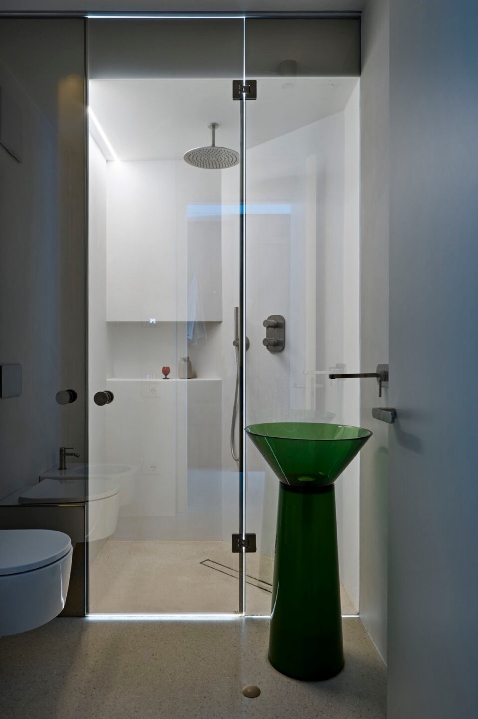 GC apartment by Burnazzi Feltrin Architetti