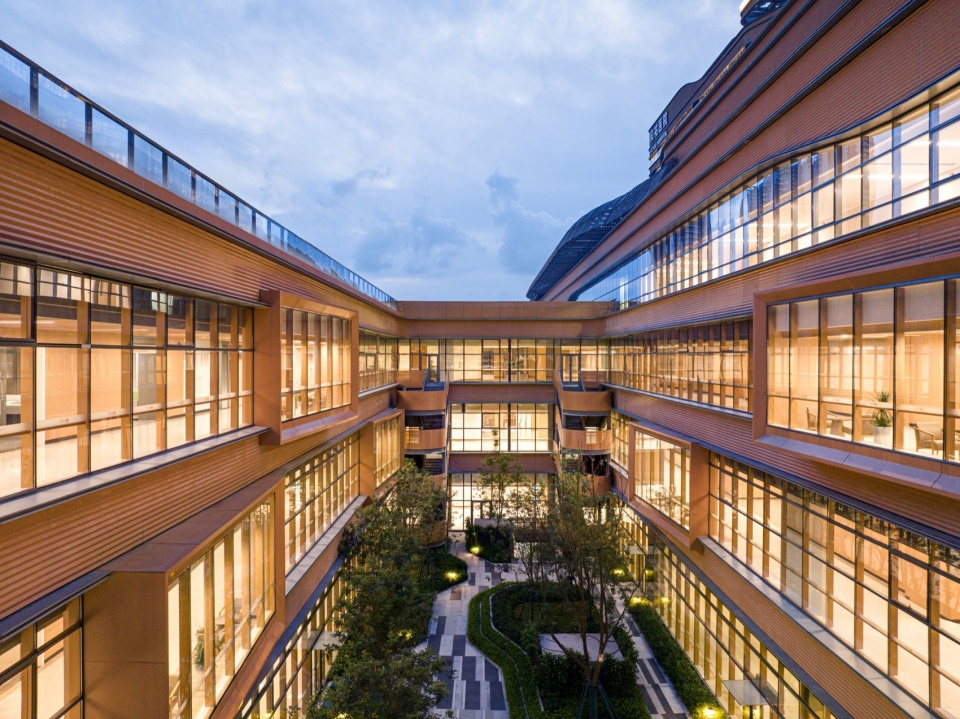 heyou international hospital by bai design international limited