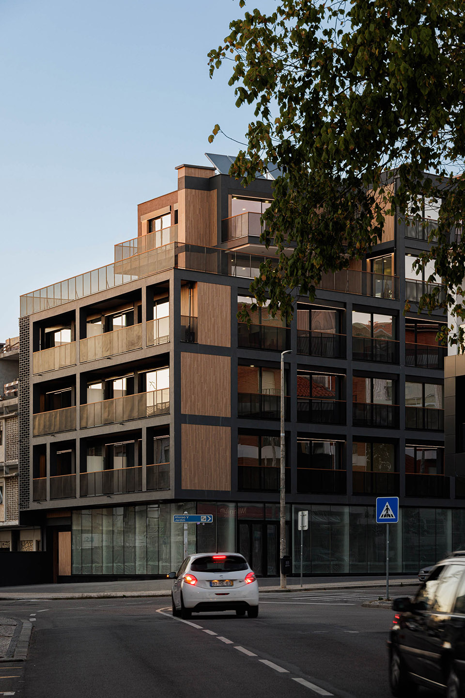 campus f 03 by grau zero arquitectura