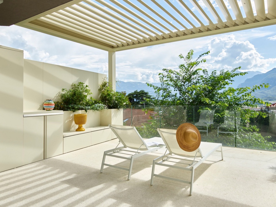GC apartment by Burnazzi Feltrin Architetti