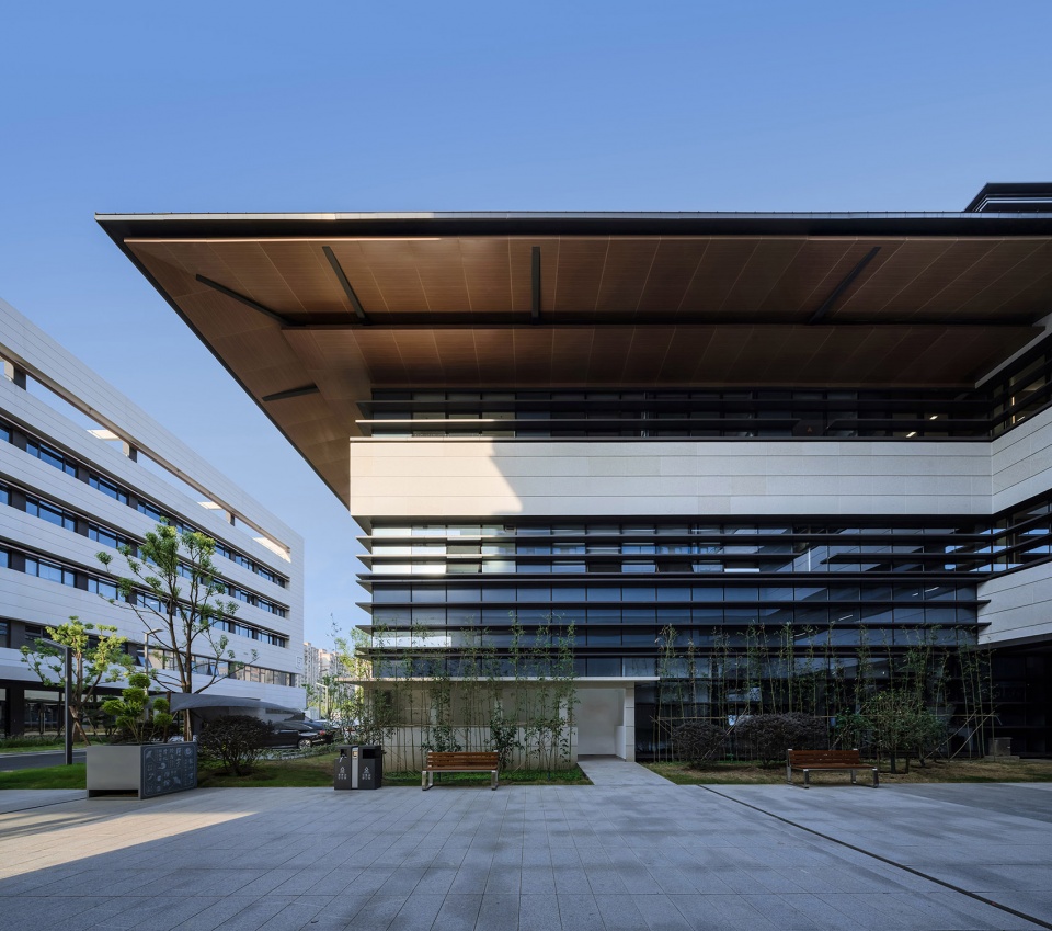 jiangyin new chinese medicine hospital by jiangsu provincial zhongrui east china design