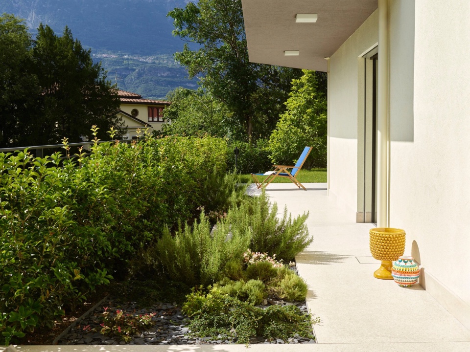 GC apartment by Burnazzi Feltrin Architetti