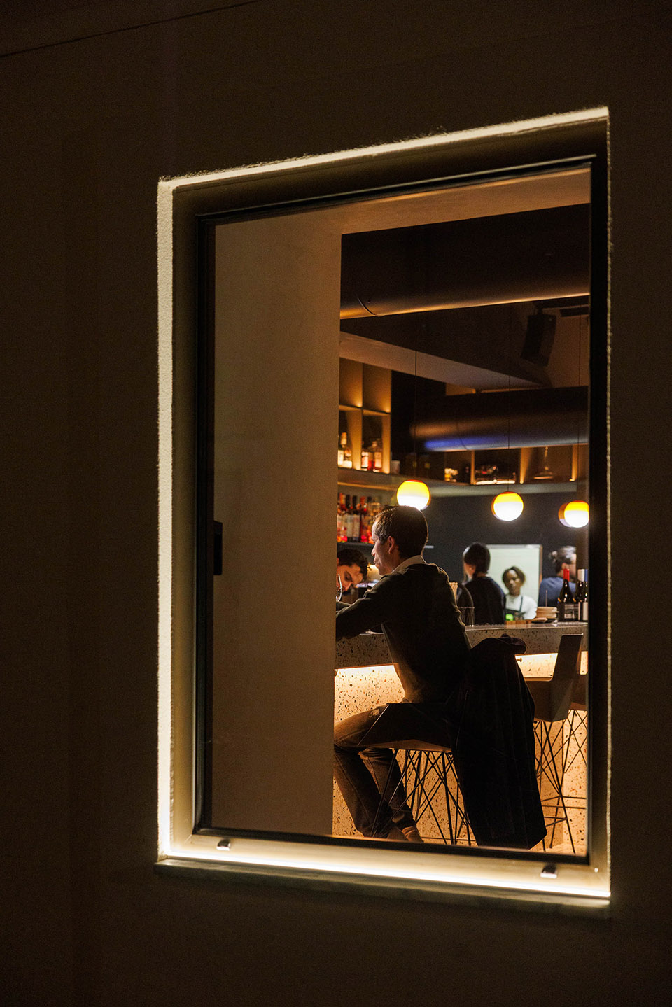 mercantel restaurant by paulo martins arquitectura design