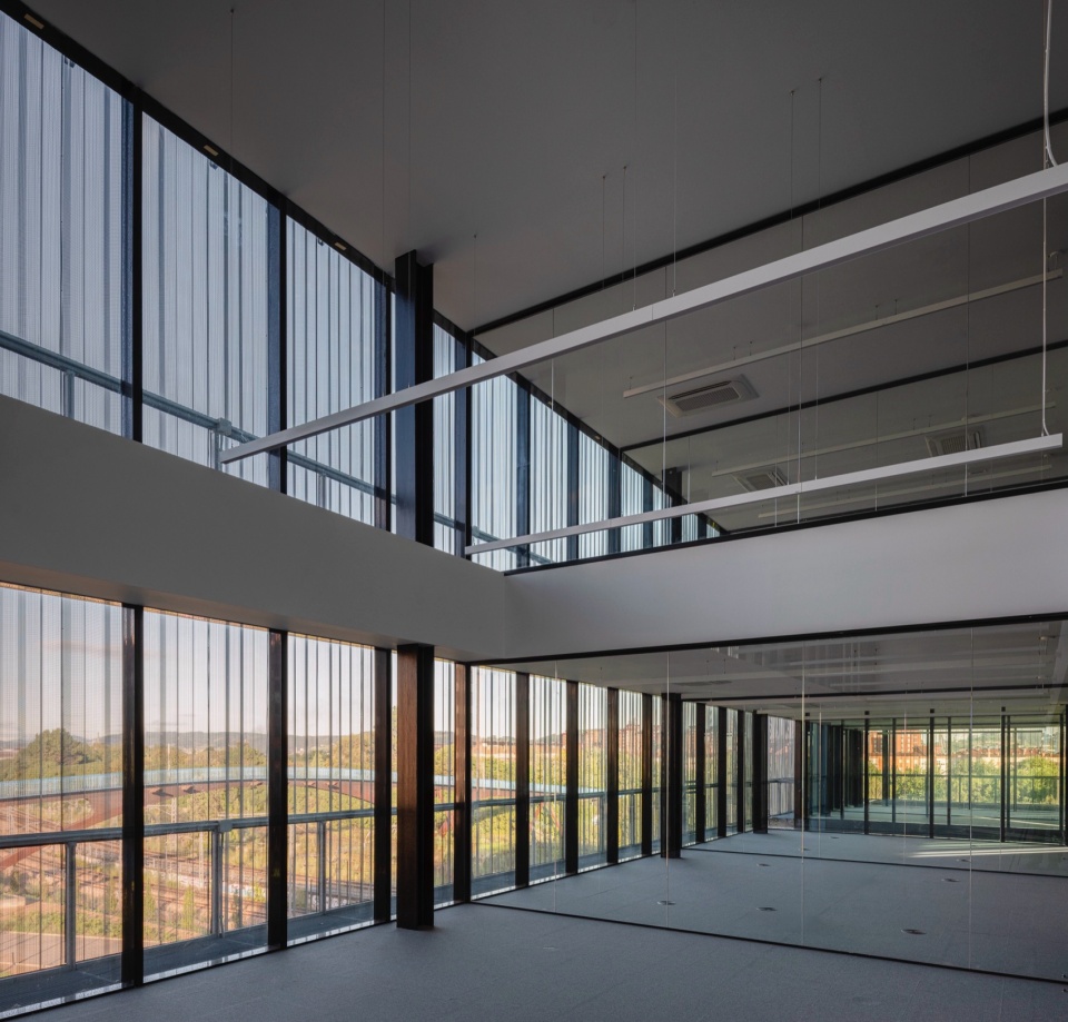 gijon police station by ssarq