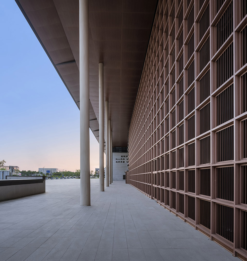 jiangyin new chinese medicine hospital by jiangsu provincial zhongrui east china design