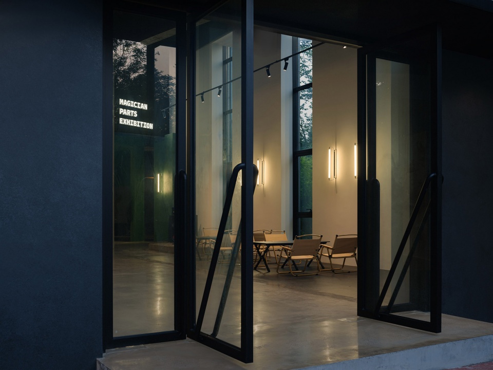 motorcycle club by airwall architecture office