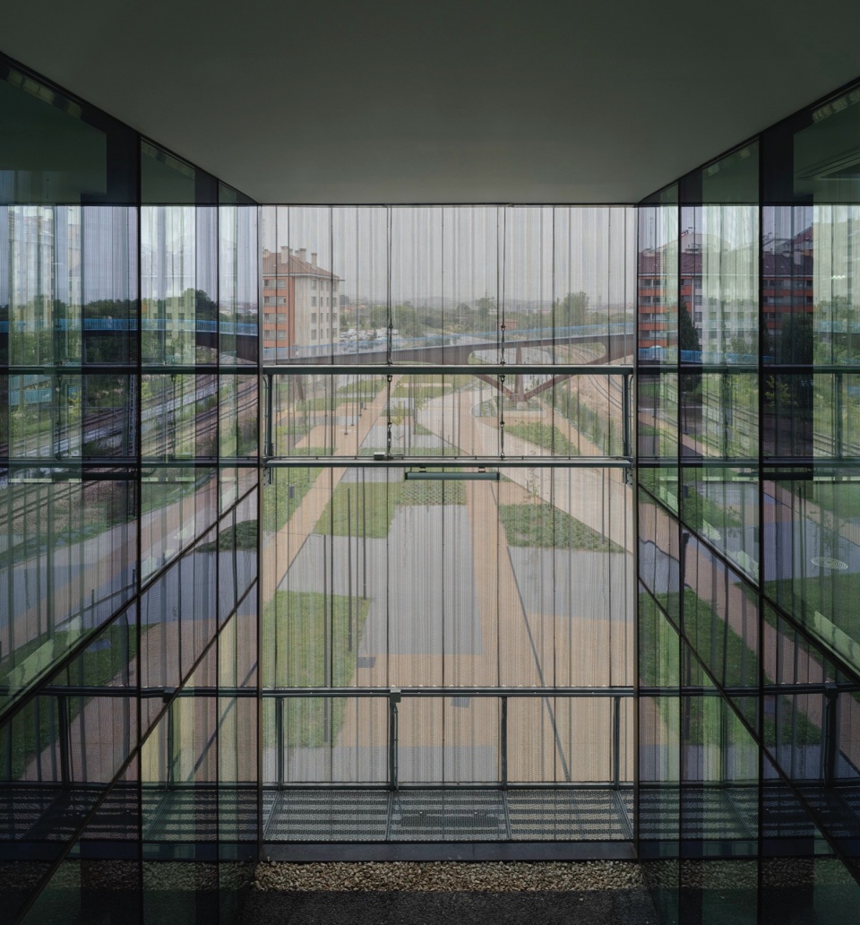 gijon police station by ssarq