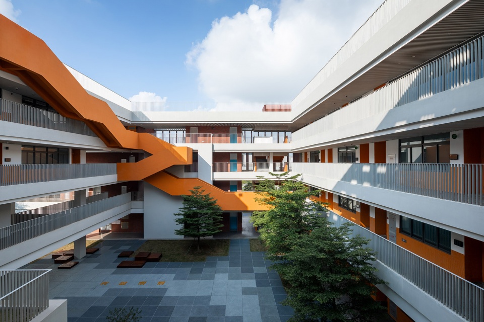 the f6 primary school and kindergarten of the guangzhou scut by scutad