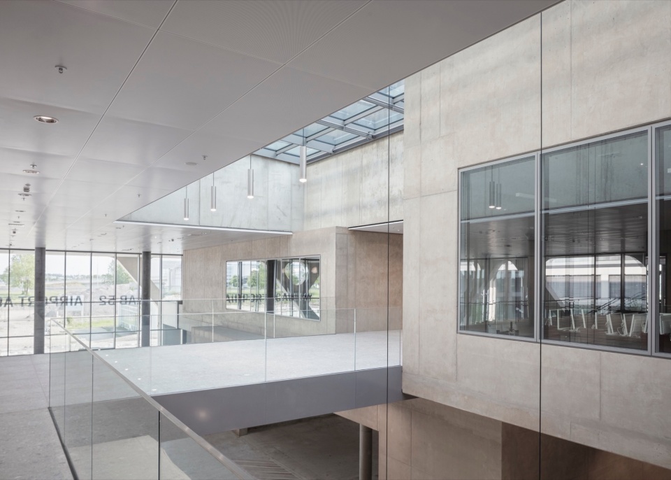 LAB 52 AirportAcademy LabCampus Munich Airport by Auer Weber