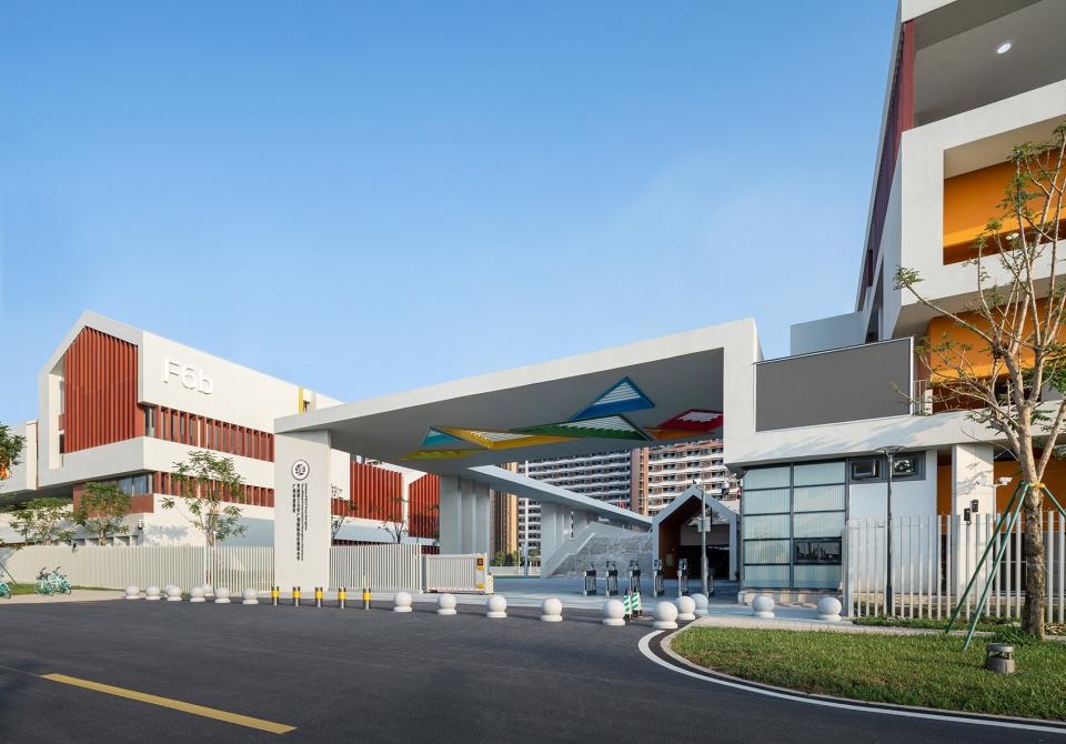 the f6 primary school and kindergarten of the guangzhou scut by scutad