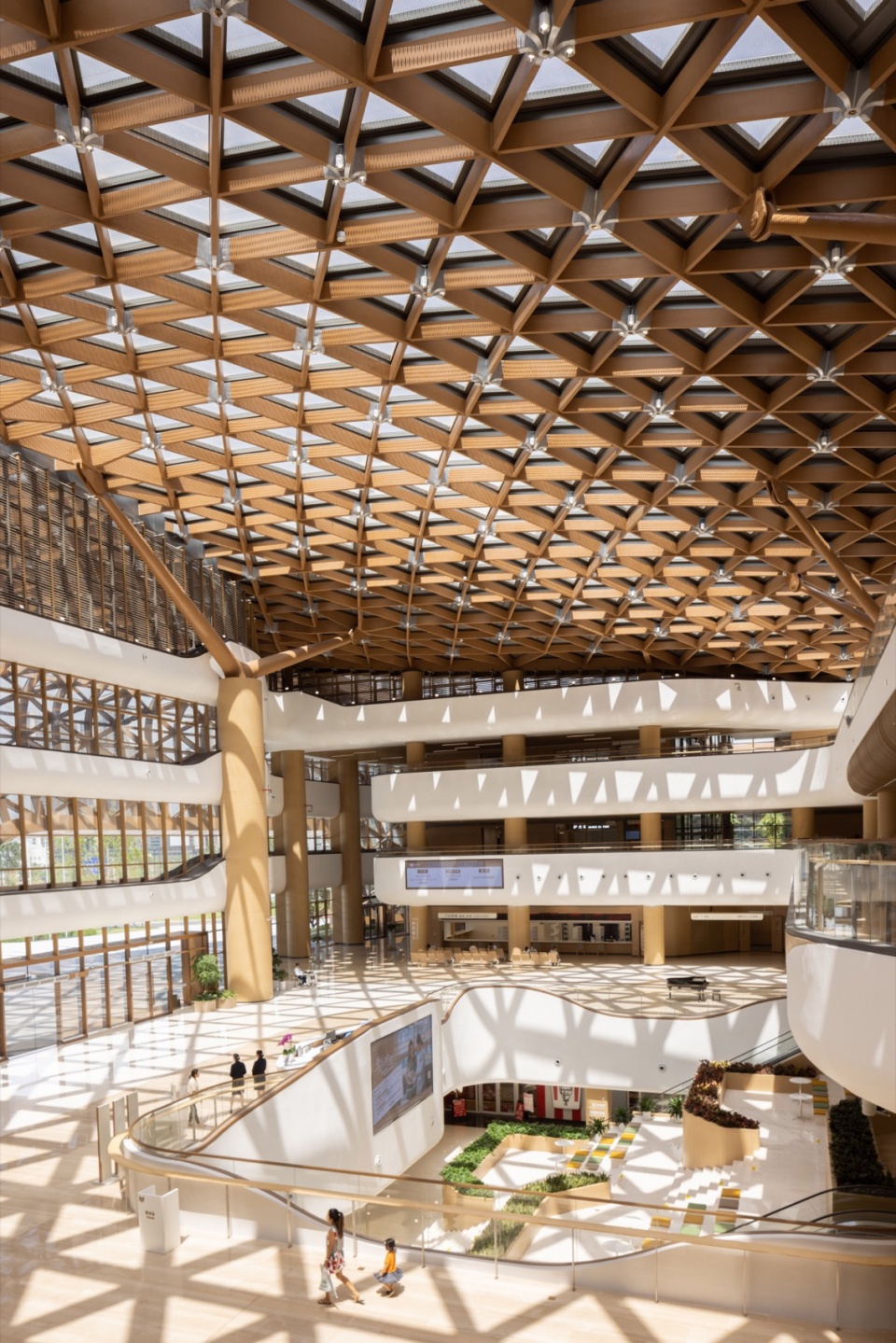 heyou international hospital by bai design international limited