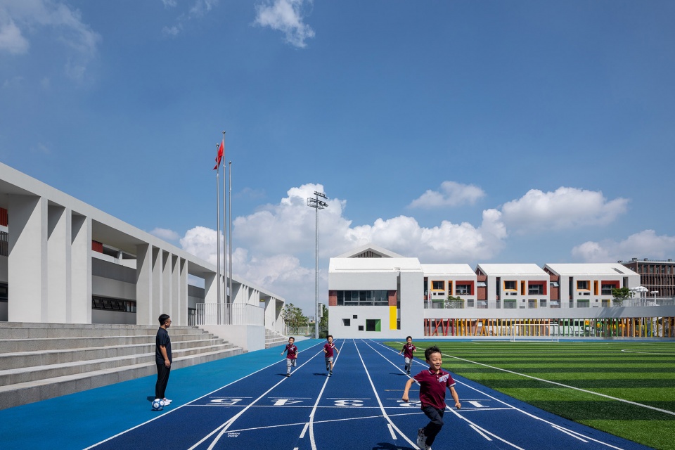 the f6 primary school and kindergarten of the guangzhou scut by scutad