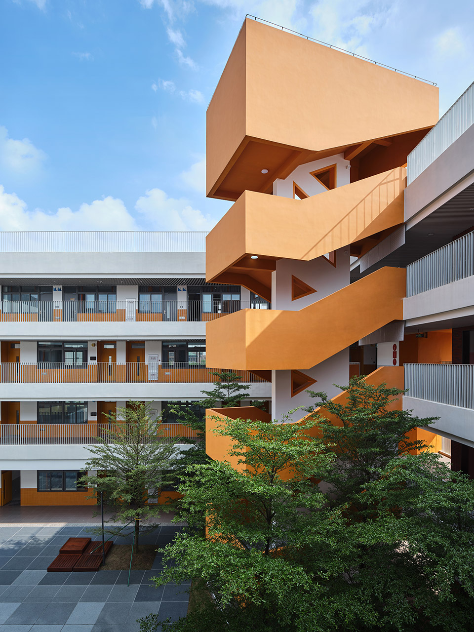 the f6 primary school and kindergarten of the guangzhou scut by scutad