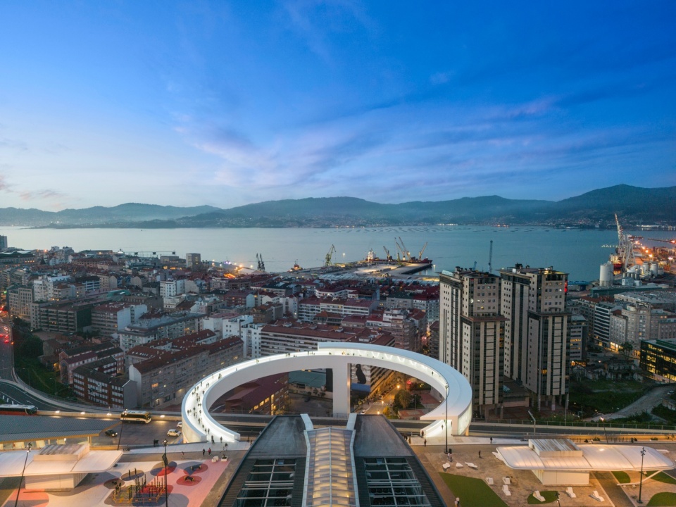 HALO by AM2 Arquitectos Arenas Asociados NOARQ