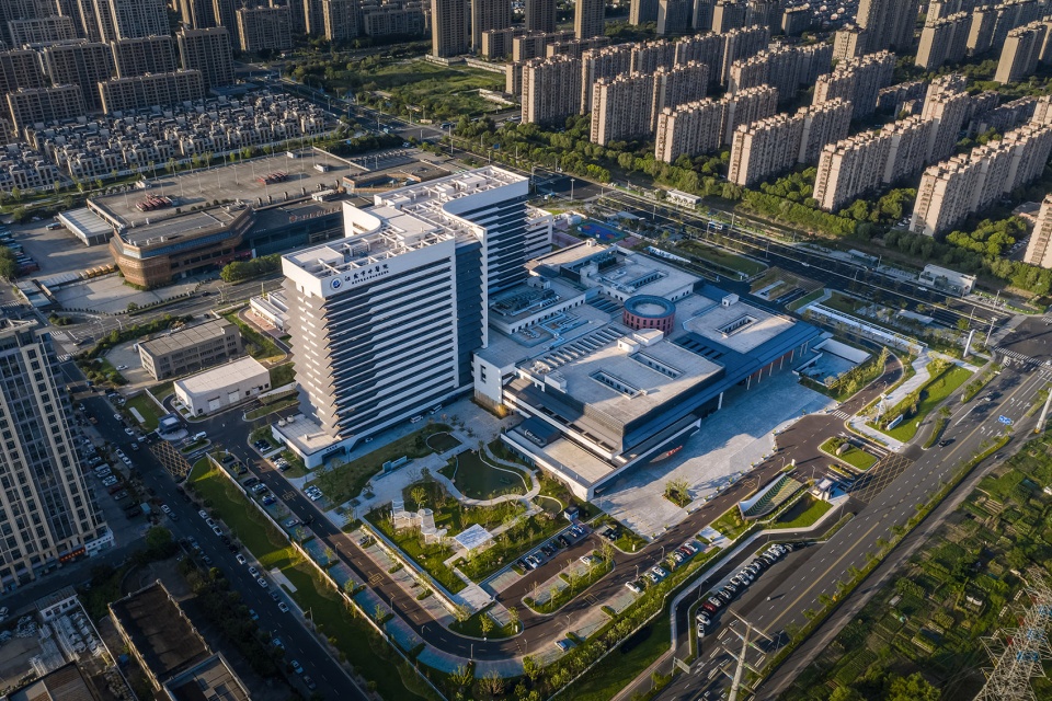 jiangyin new chinese medicine hospital by jiangsu provincial zhongrui east china design