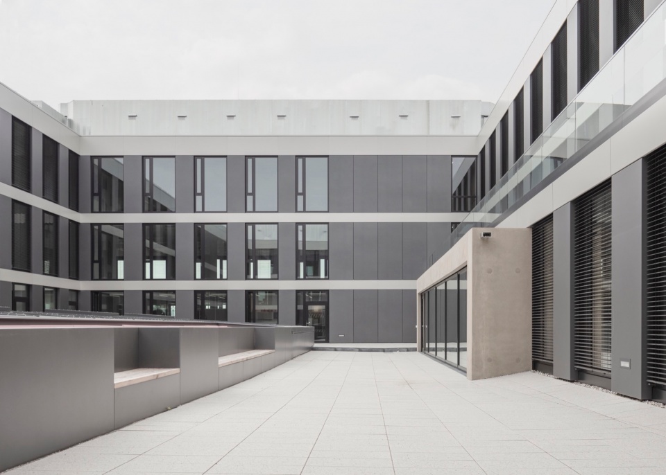 LAB 52 AirportAcademy LabCampus Munich Airport by Auer Weber