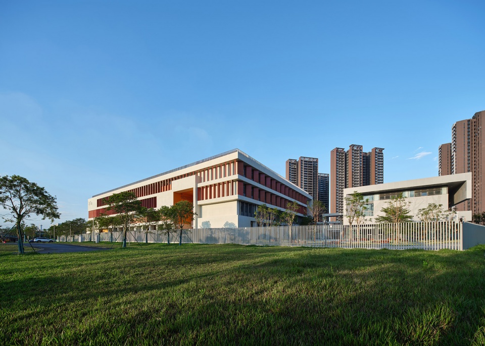 the f6 primary school and kindergarten of the guangzhou scut by scutad