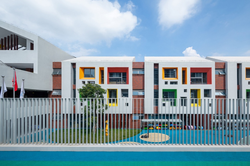 the f6 primary school and kindergarten of the guangzhou scut by scutad