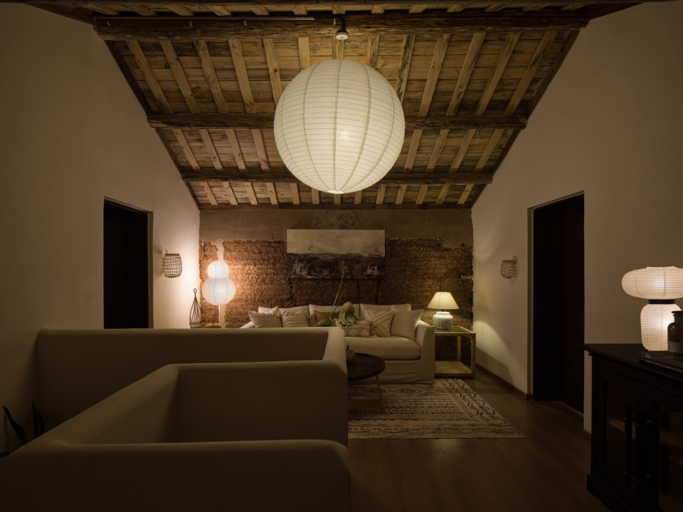 cloud adobe healing boutique homestay by noray interior design