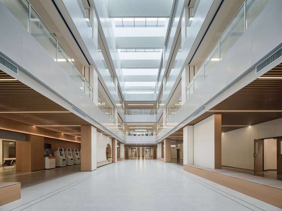 jiangyin new chinese medicine hospital by jiangsu provincial zhongrui east china design