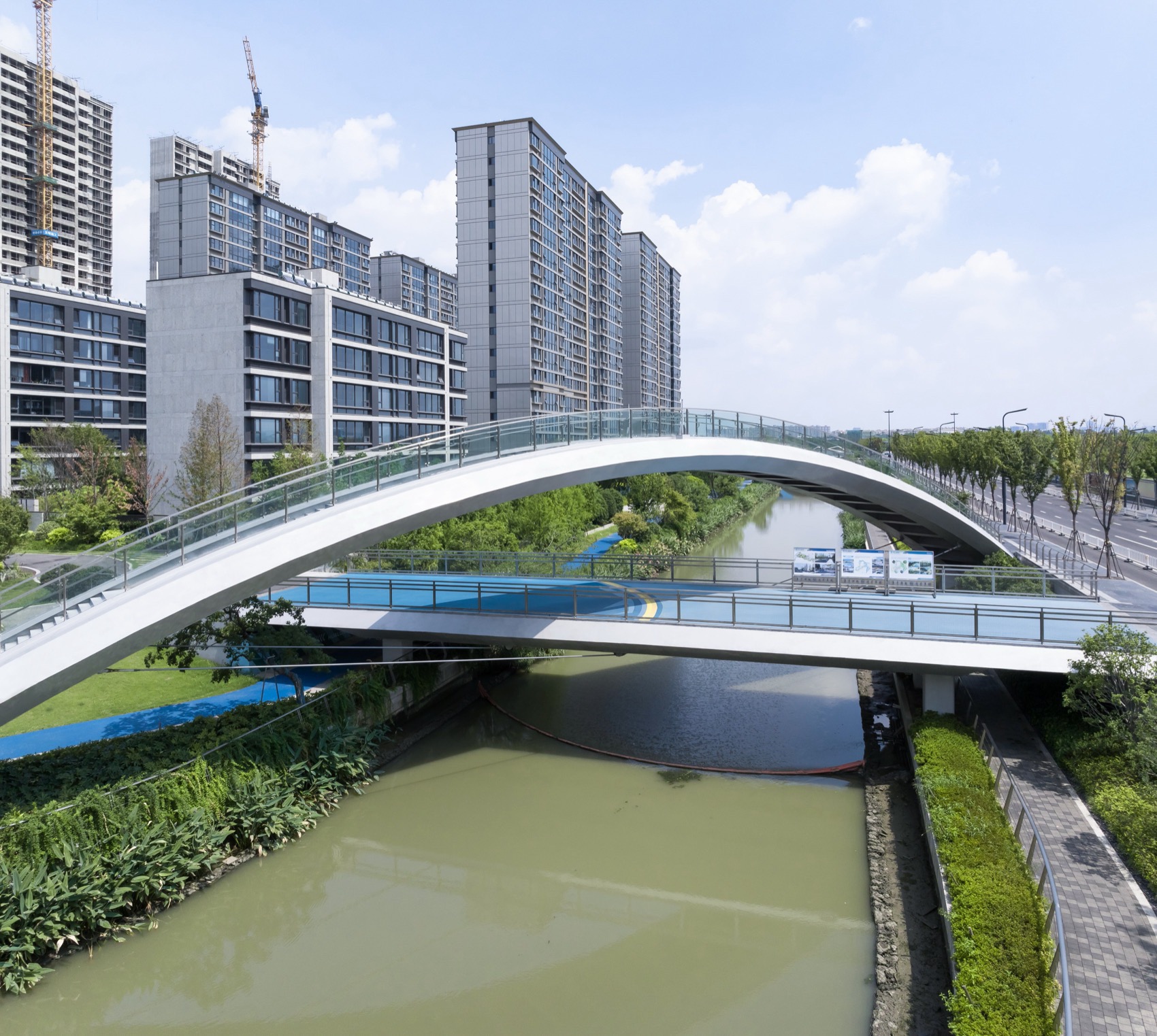 Pedestrian and vehicular bridges for Nanjing’s Nanbu New Town by NAN ...