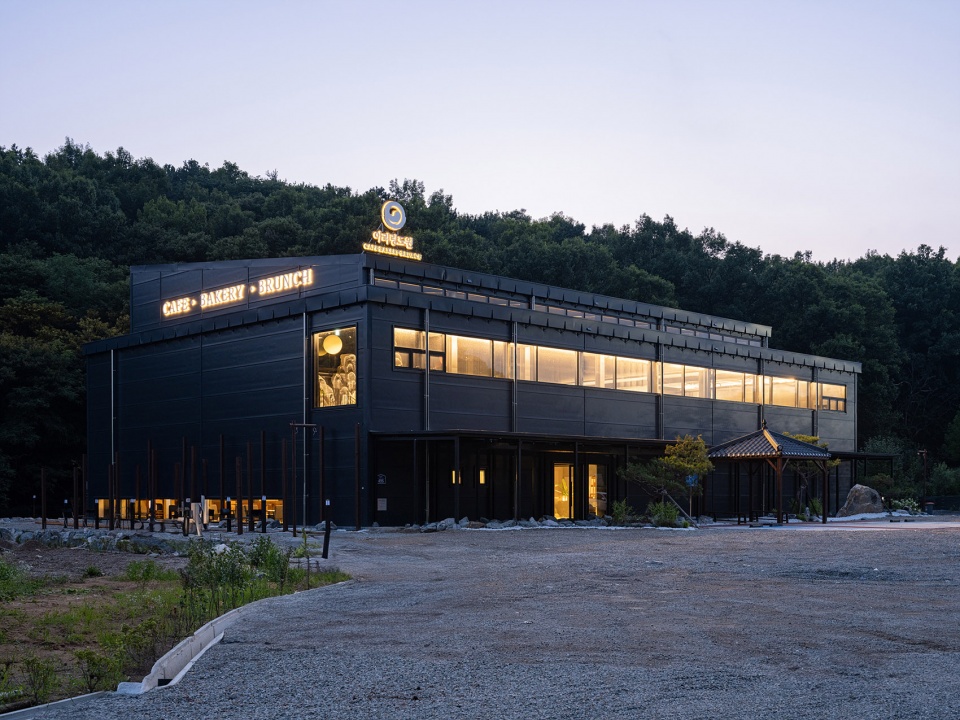 arirang dowon by atelier sow