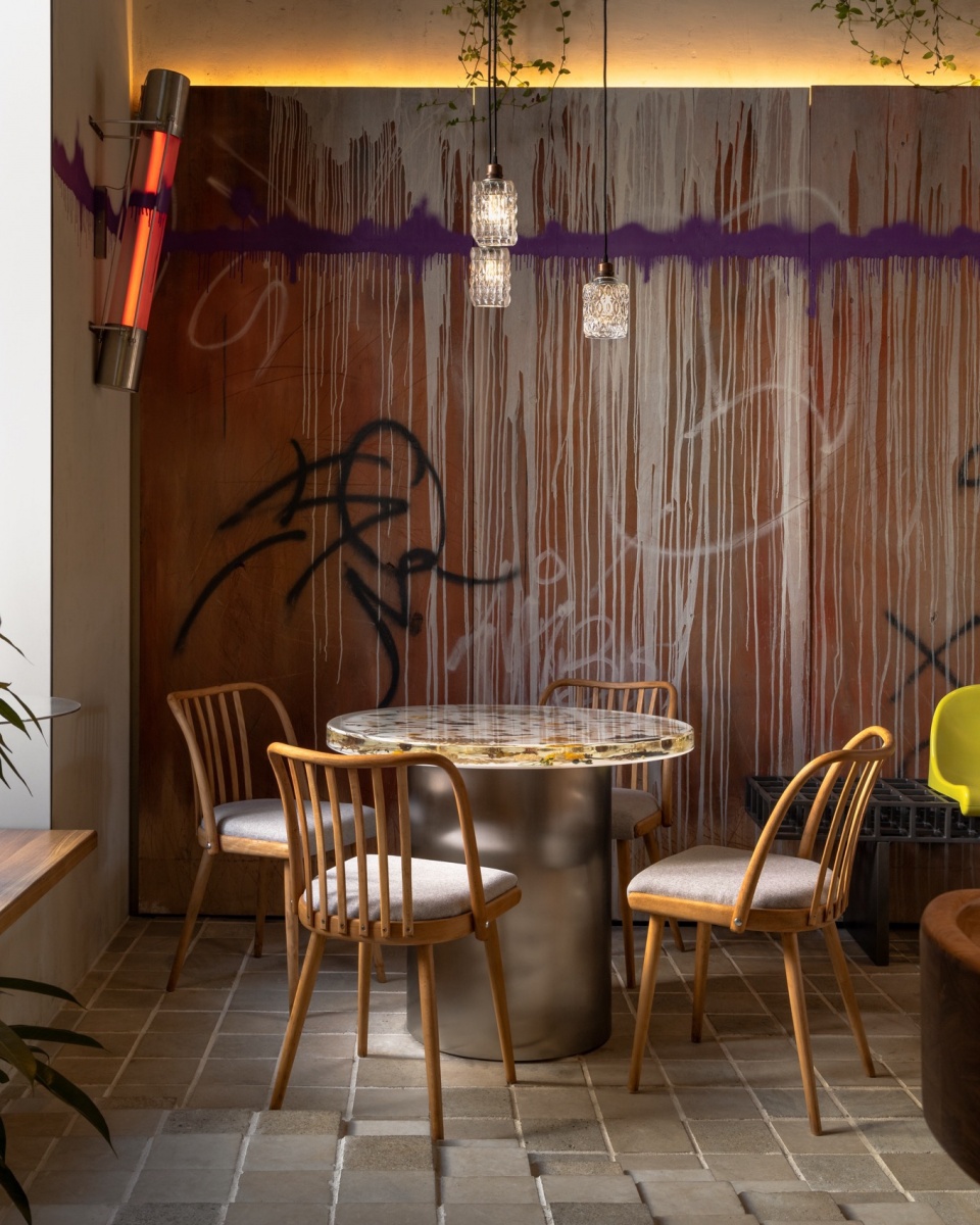 CHICK CHACK restaurant 007