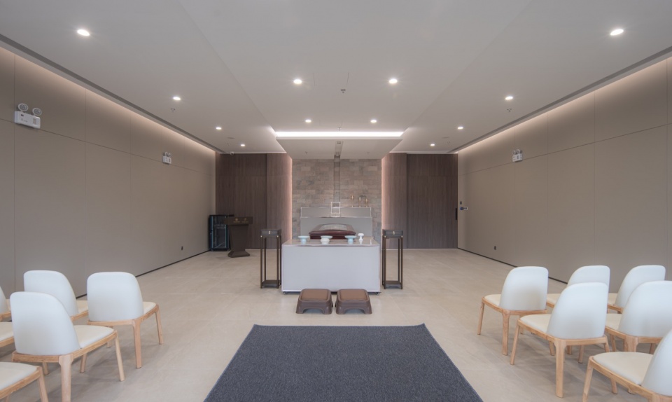 小悼念厅01 Small Mourning Hall01 by Lili Xu ioa