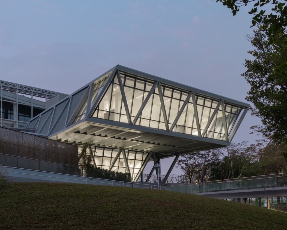 Carbon Neutral Box Design of the Low Carbon Exhibition Hall in Shenzhen International Low Carbon City Original Design Studio TJAD
