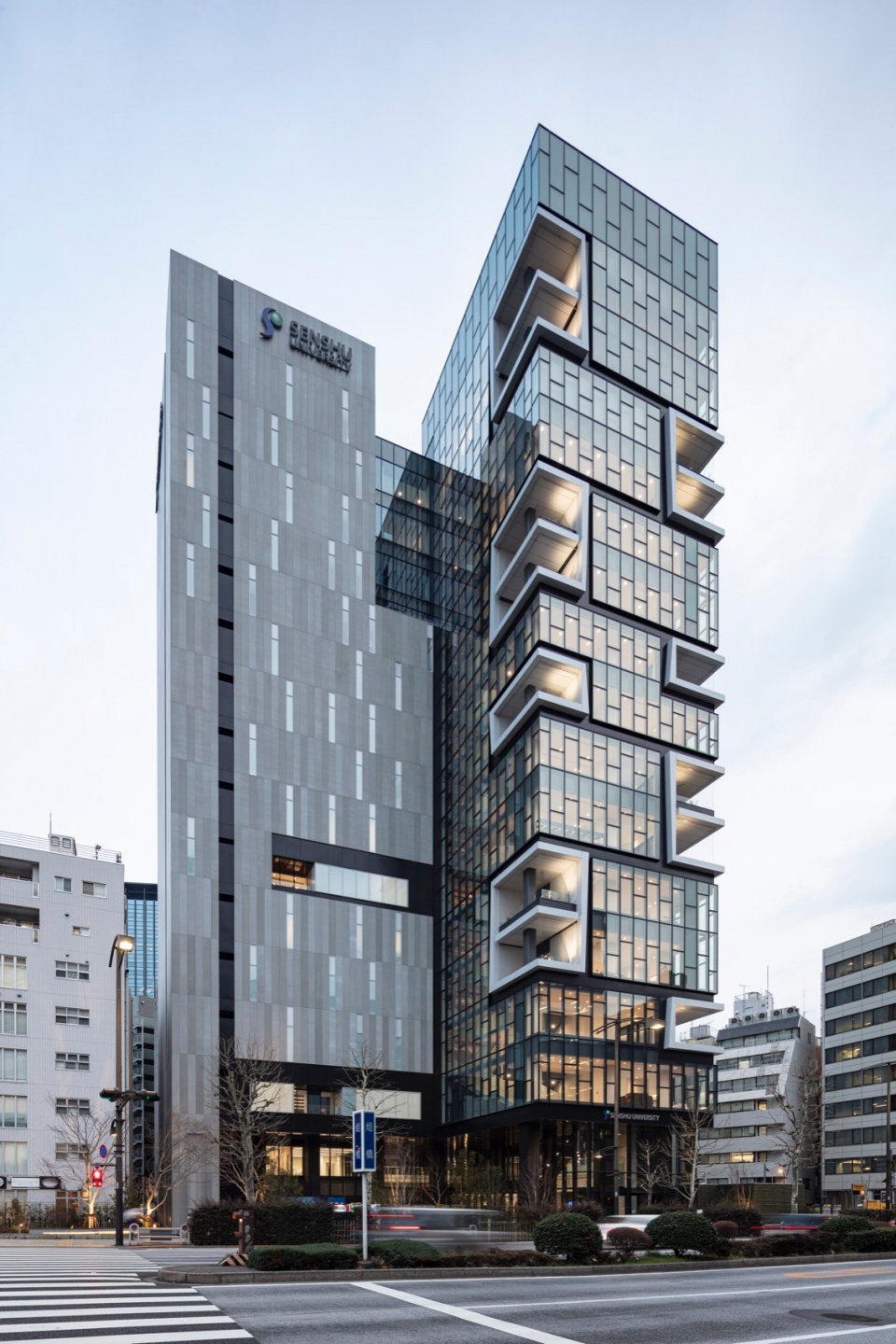 Senshu University Kanda Campus by Nikken Sekkei Ltd