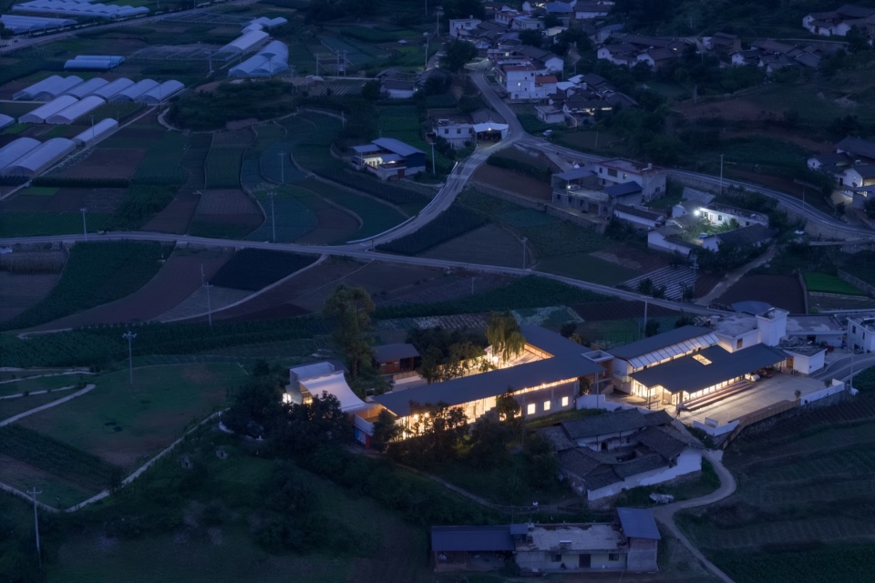 a new community center of lianhe village by clab