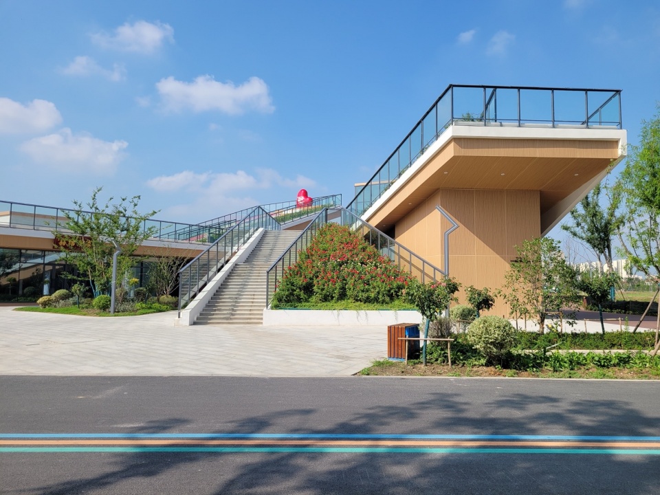 butterfly pavilion by einstudio