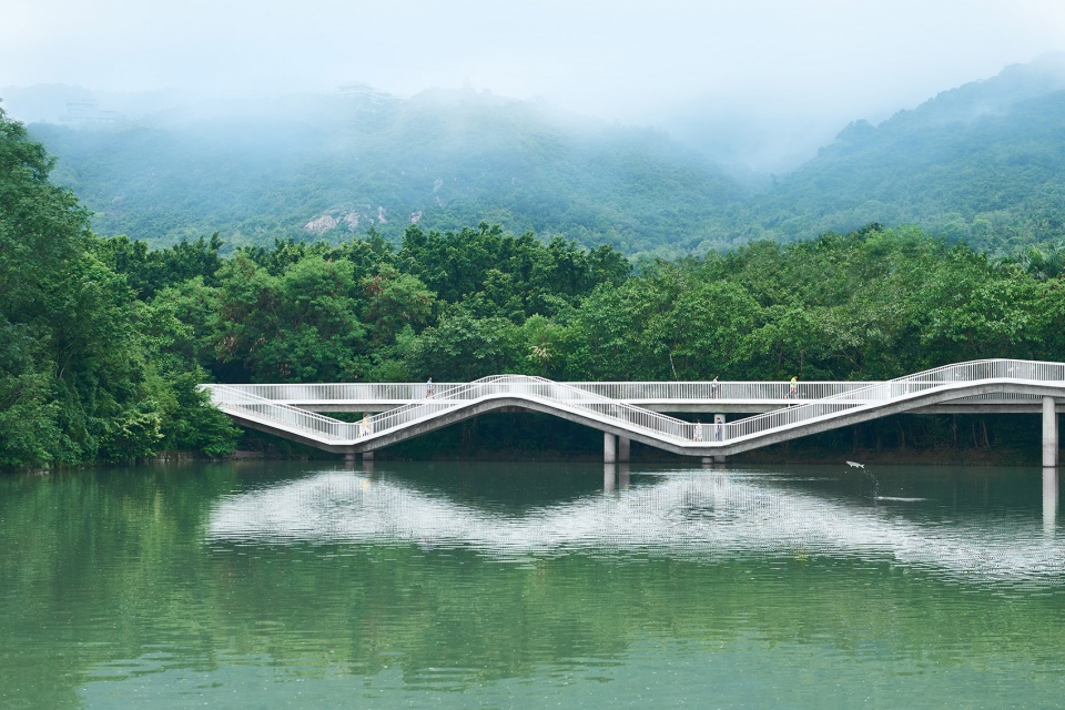 split bridge china by jane z studio