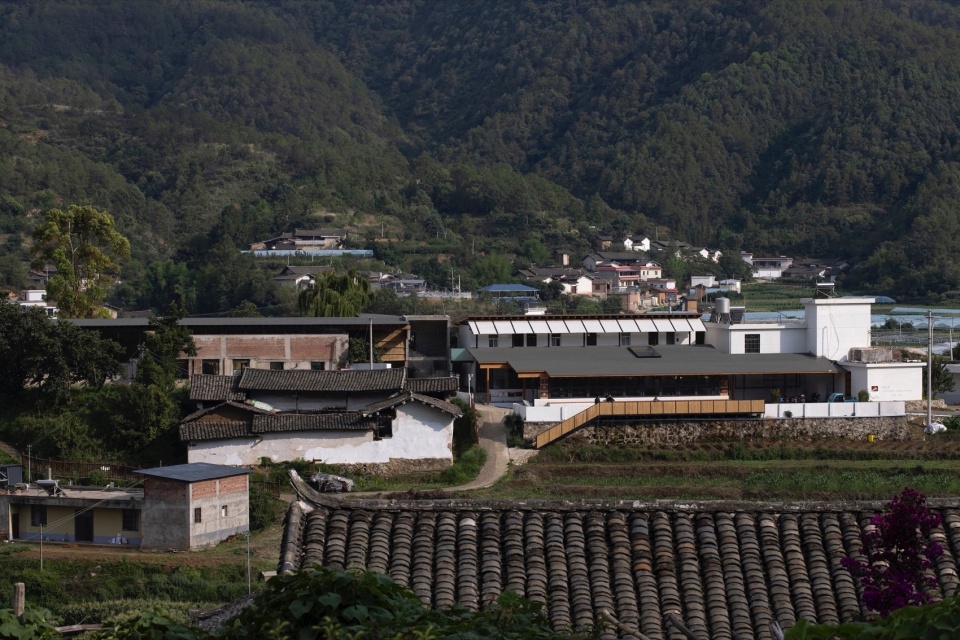 a new community center of lianhe village by clab