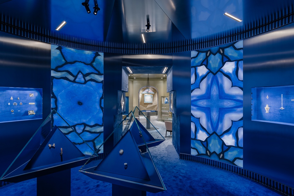 tiffany co temporary store paris by oma