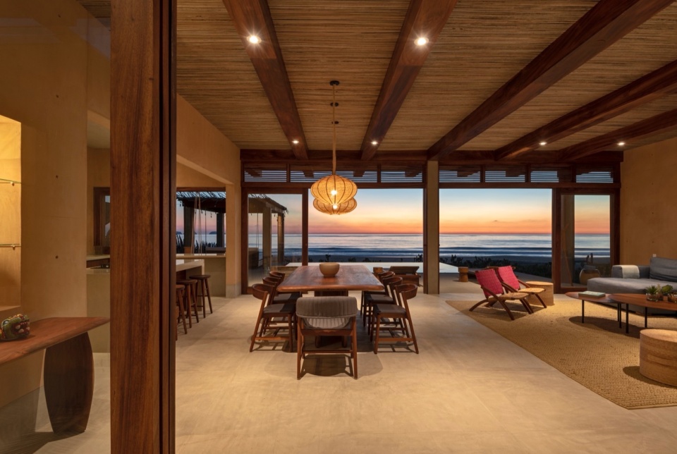 LYONS COMPLEX by CAAM Arquitectos