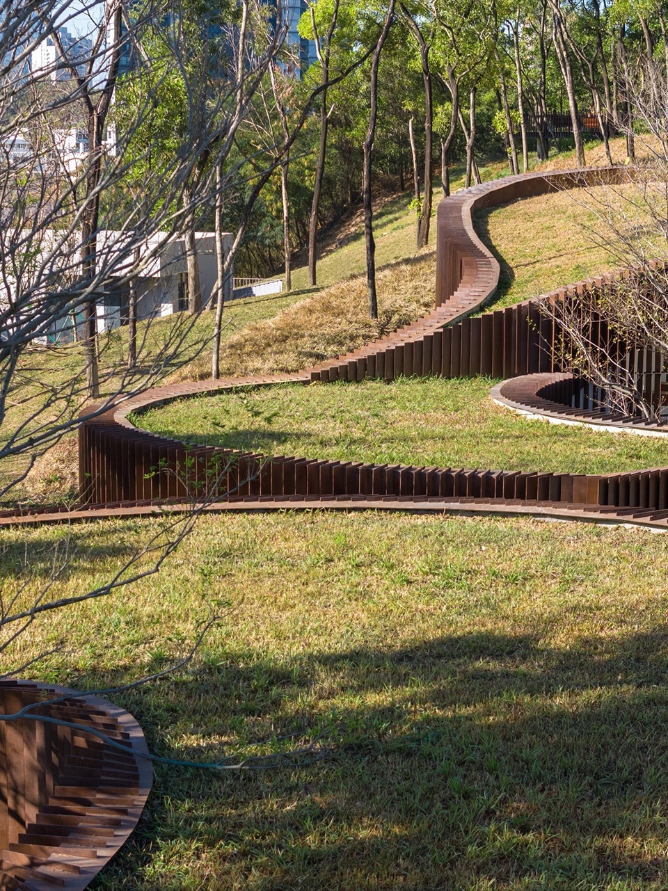 Qiaochengbei Park Visitor Center China by ATELIER XI