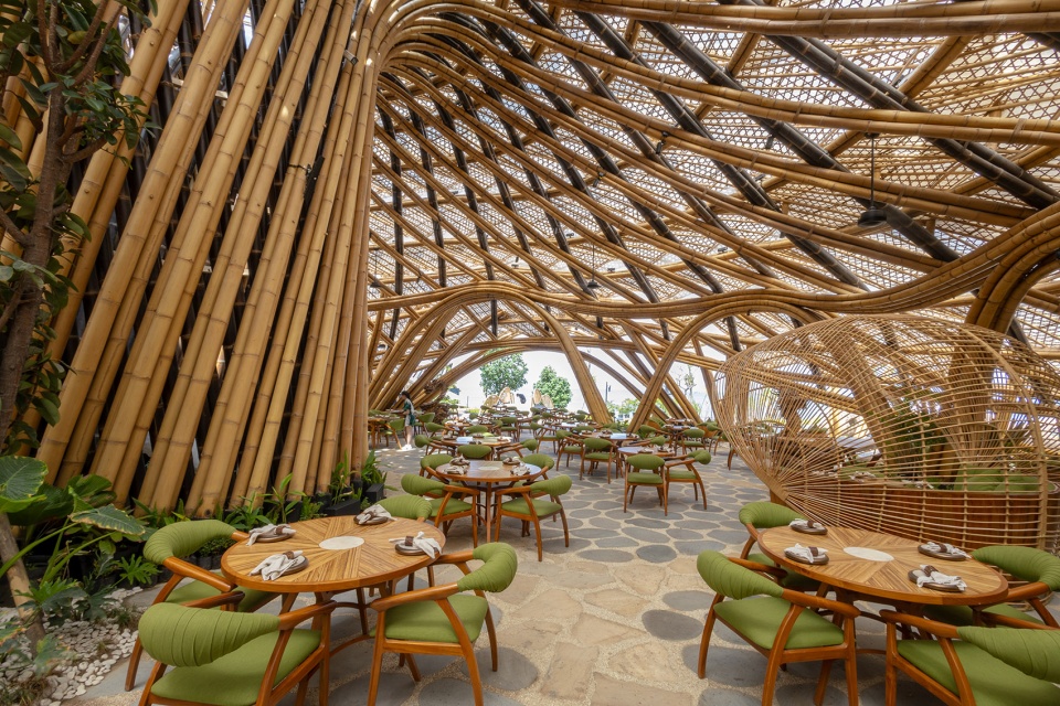 luna beach club by inspiral architecture and design studios